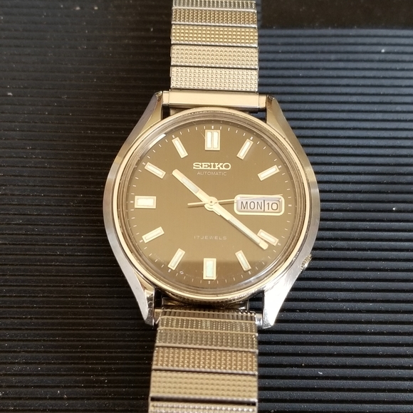 Seiko Other - Vintage Cool Seiko Automatic 17 Jewels 6309 8239 A2 Men's Day Date Watch